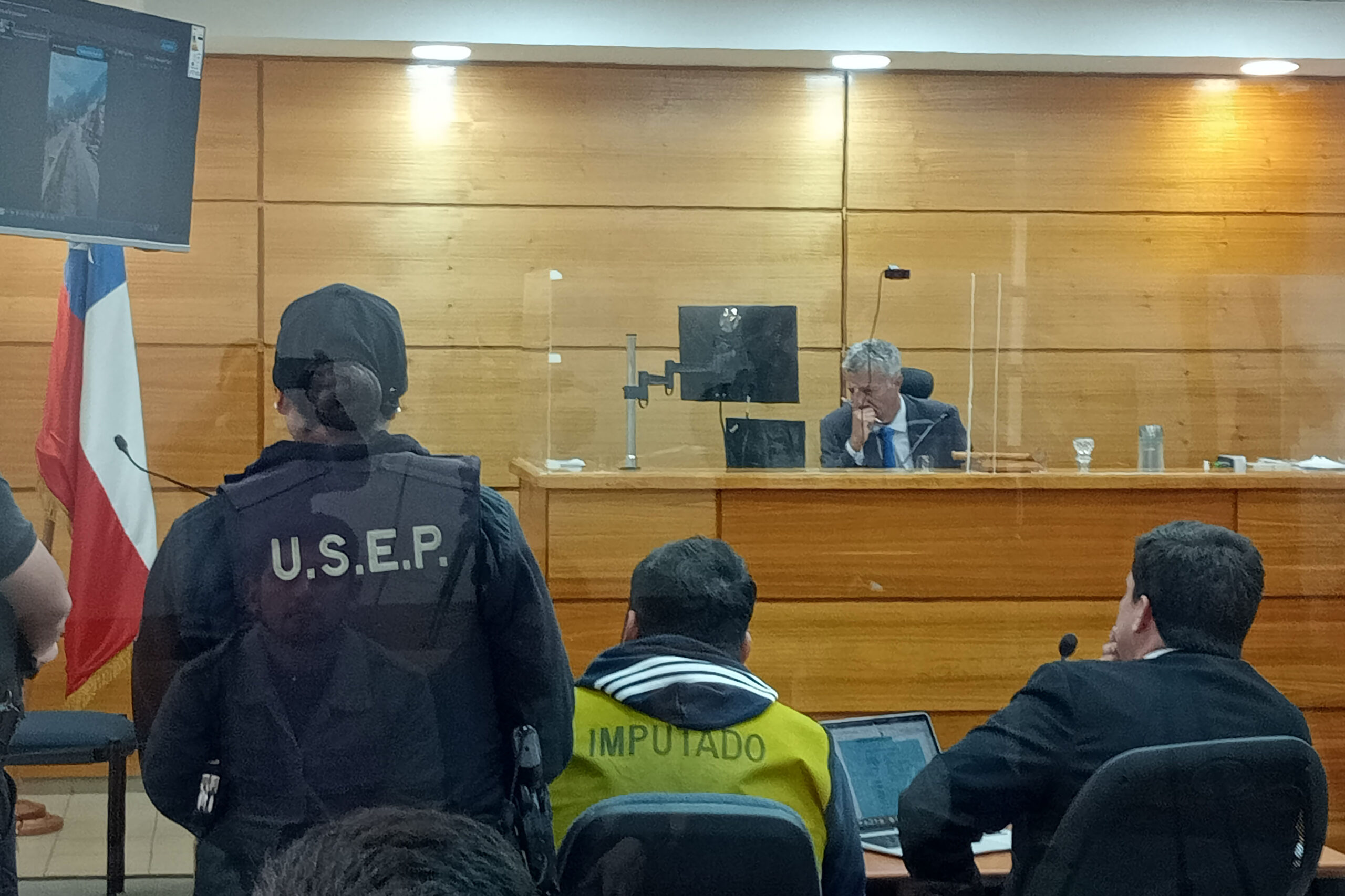 Bombero queda en prisión preventiva tras ser imputado por incendio en Pocochay