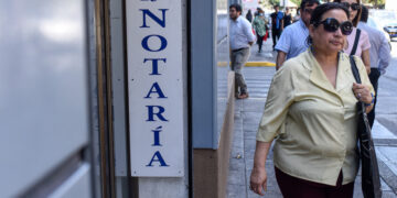 Notarios destacan reforma pero piden determinar competencias de fiscalización