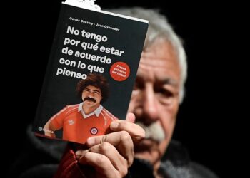 Carlos Caszely libro