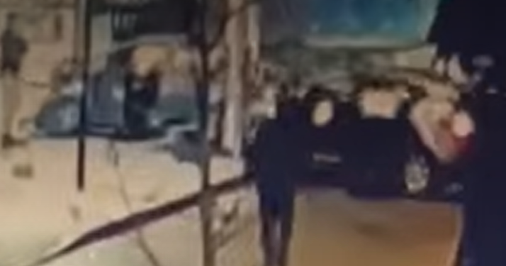 Choque mujer carabineros